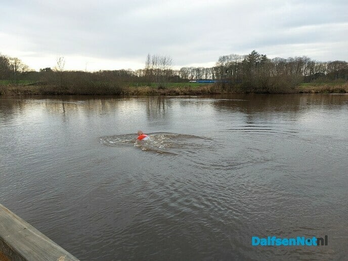 Recordopbrengst alternatieve Nieuwjaarsduik: de Thuisduik - Foto: Ingezonden foto