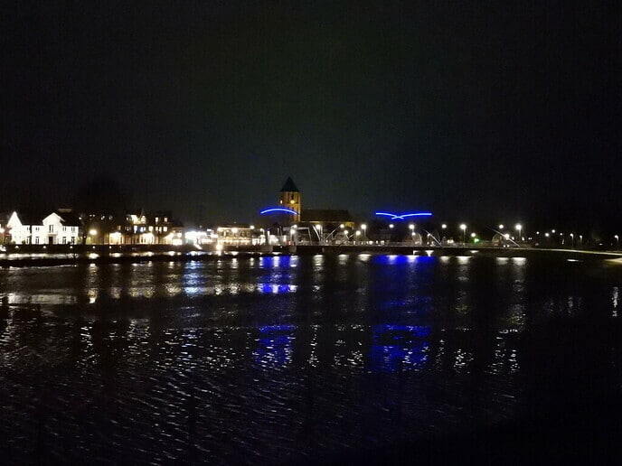 Dalfsen bij nacht met hoogwater - Foto: Ingezonden foto