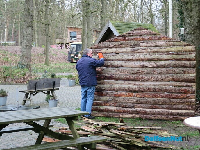 Stormschade, hoofdzakelijk omgewaaide bomen - Foto: Wim