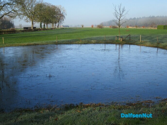 “Han Noten” krijgt natte voeten - Foto: Wim