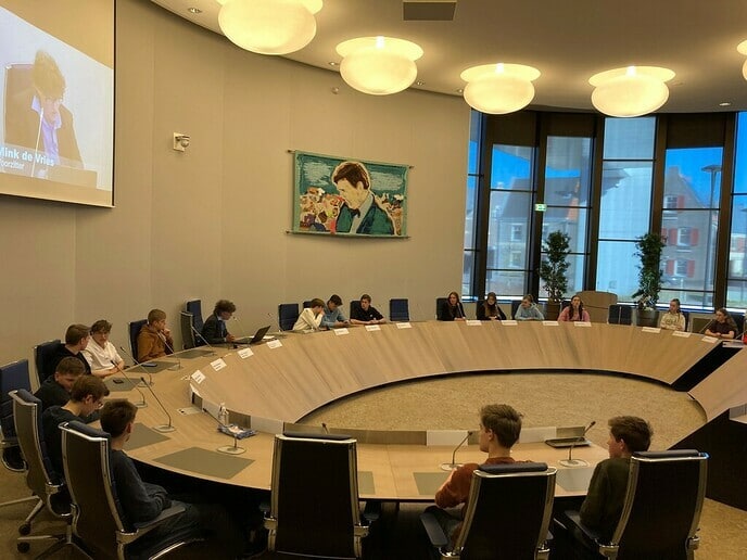 Slotdebat politieke partijen Agnieten College - Foto: Gemeente Dalfsen