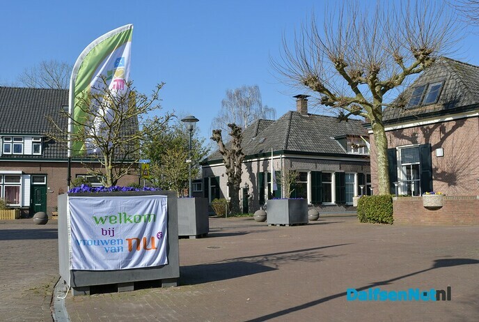 Vrouwen van Nu aan de wandel - Foto: Johan Bokma