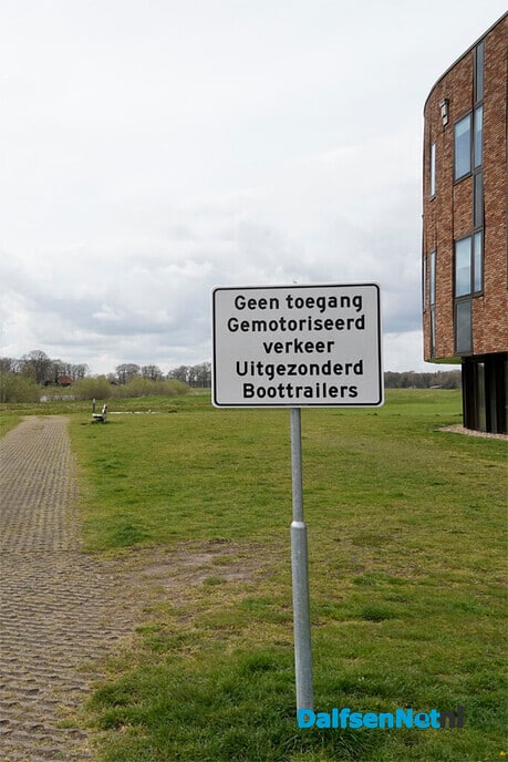 Parkeren bij passantenhaven - Foto: Paul Scholten