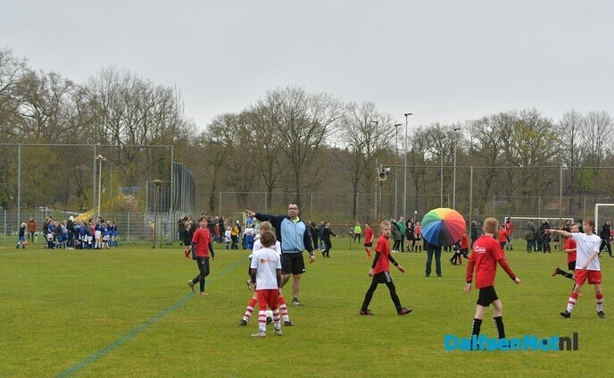 Schoolvoetbaltoernooi Gemeente Dalfsen - Foto: Johan Bokma