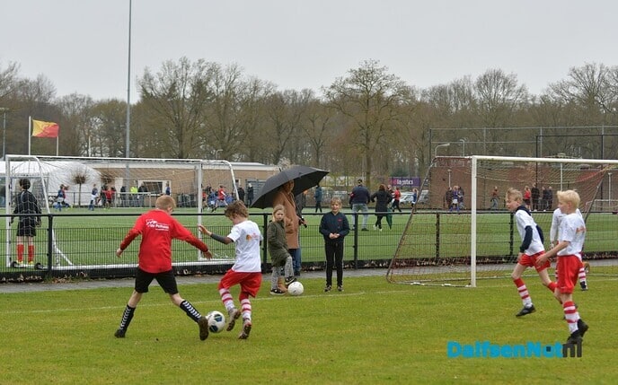 Schoolvoetbaltoernooi Gemeente Dalfsen - Foto: Johan Bokma