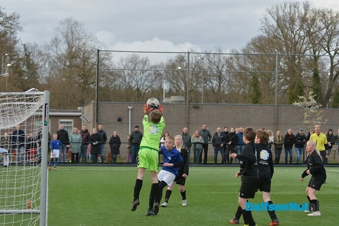 Het was weer een fantastisch Schoolvoetbal toernooi - Foto: Johan Bokma