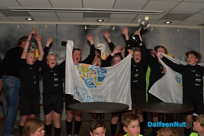 Het was weer een fantastisch Schoolvoetbal toernooi - Foto: Johan Bokma