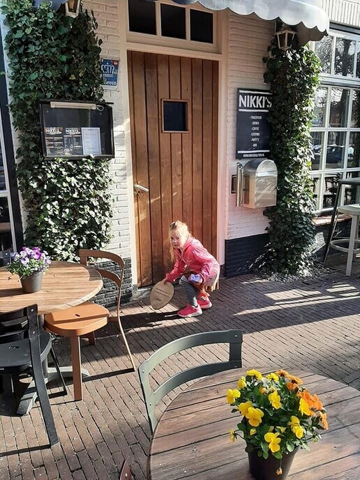 Drukbezochte en gezellige paaszaterdag in het centrum van Dalfsen - Foto: Eigen geleverde foto