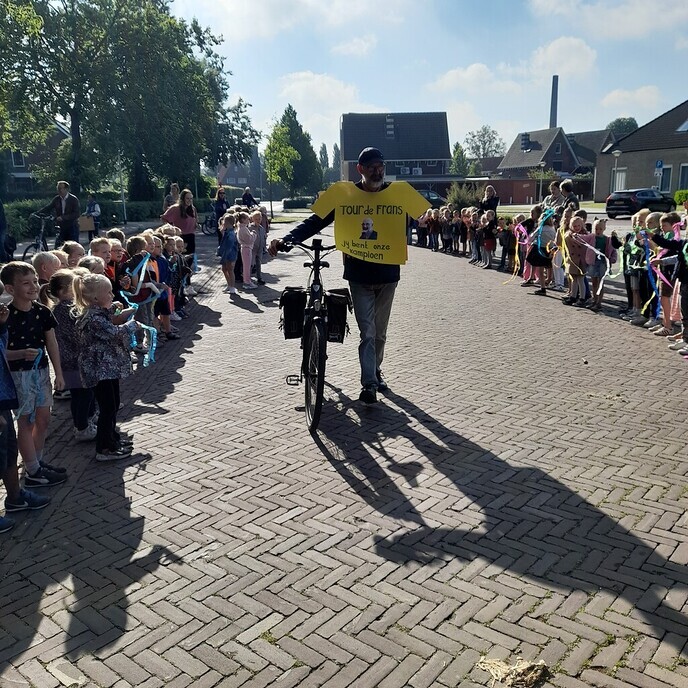 School nam afscheid van Frans Kroes, andere volgen - Foto: Ingezonden foto