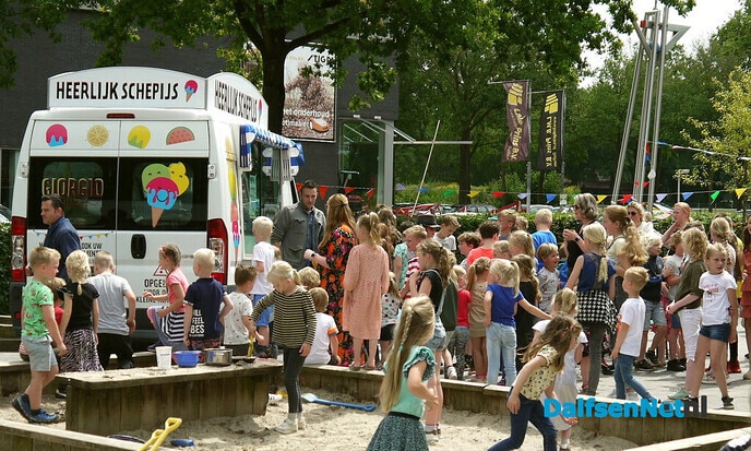 Directeur Johan Kooijker van Sjaloom met pensioen. - Foto: Eigen geleverde foto