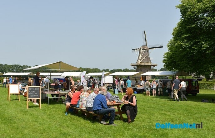 Maurits von Martels en Ilona Lagas in het NOS journaal - Foto: Johan Bokma