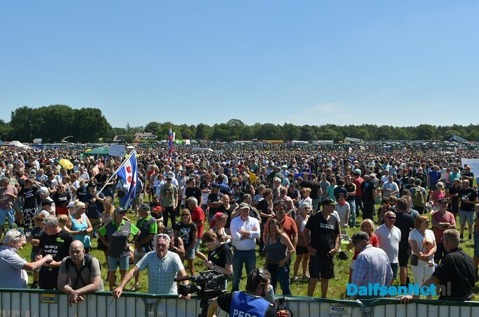 Rond de 60.000 demonstranten bij Boerenprotest in Stroe - Foto: Johan Bokma