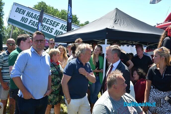 Rond de 60.000 demonstranten bij Boerenprotest in Stroe - Foto: Johan Bokma