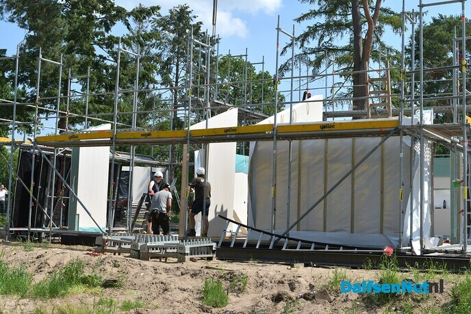 De bouw van het 2 huis op park ’t Holt gestart - Foto: Johan Bokma