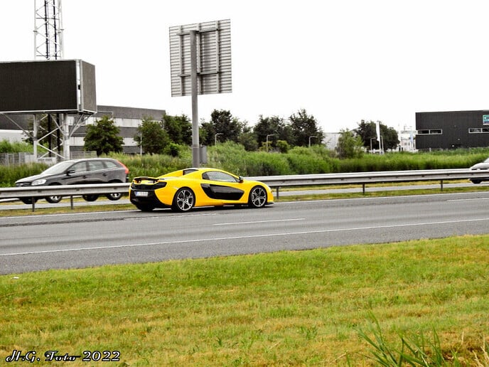 Motorsport liefhebbers keren terug uit Assen