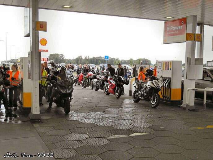 Motorsport liefhebbers keren terug uit Assen