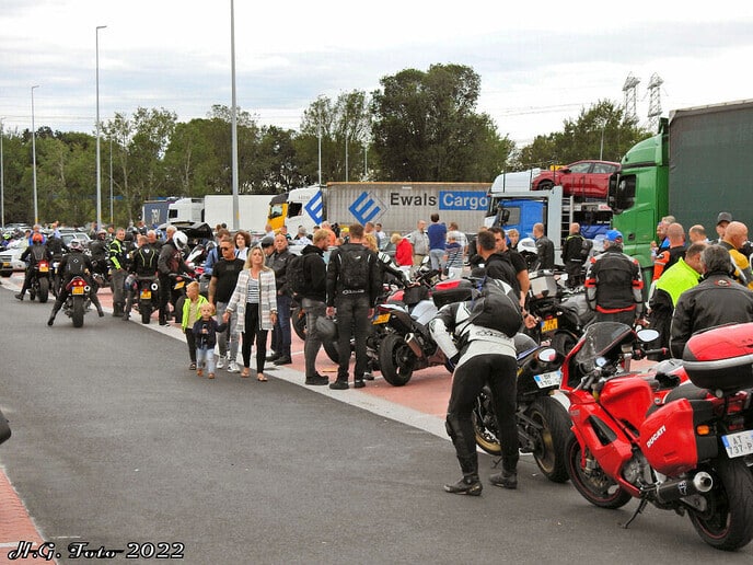 Motorsport liefhebbers keren terug uit Assen