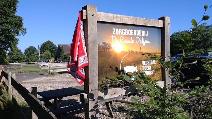 Landelijke actiedag tegen het stikstofbeleid: laat je zakdoek uit de broek hangen! - Foto: Ingezonden foto