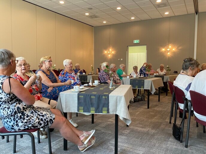 Troubadour trad op voor de Zonnebloem - Foto: Ingezonden foto