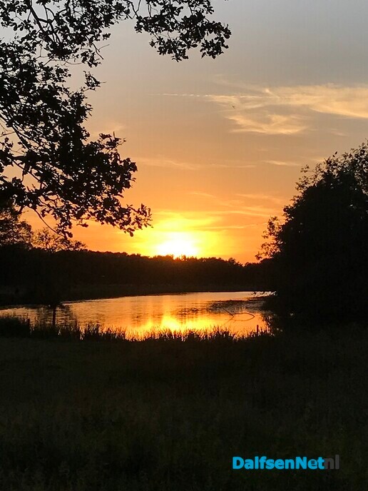 Ok in Vilst’ren mooie zunsondergang - Foto: Ingezonden foto