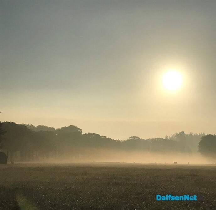 Prachtig ochtendgloren aan de Vlierhoekweg ….. - Foto: Ingezonden foto
