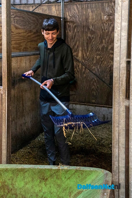 Oekraïense kinderen bezoeken manege Gerner - Foto: Paul Scholten