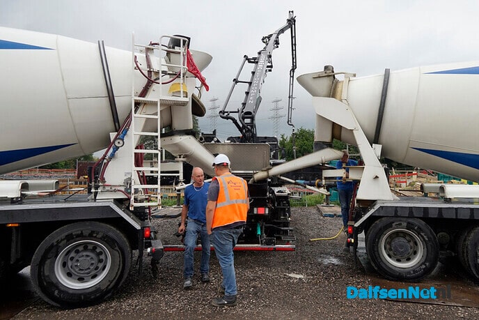 Storten beton plafond fietstunnel Hessenweg - Foto: Paul Scholten