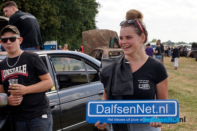Nieuwe foto’s met bord van DalfsenNet.nl - Foto: Paul Scholten