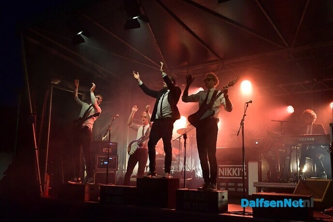 Lekkere muziek met Straight on Stage bij Nikki’s - Foto: Johan Bokma