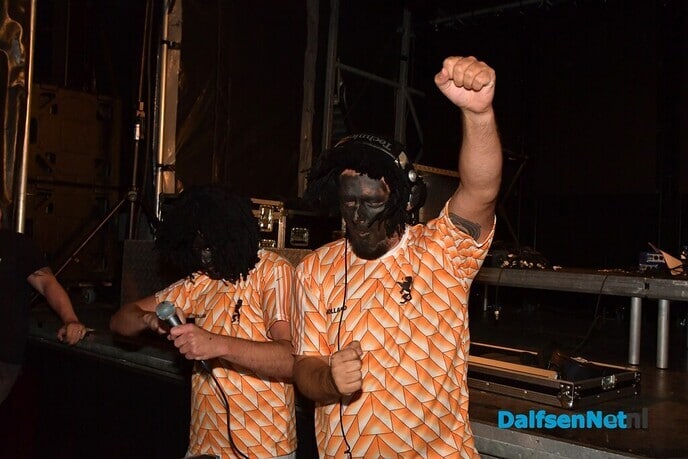 Vangrail met een mega dikke show bij Nikki’s - Foto: Johan Bokma