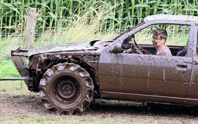 Vijfde editie Mud Mania in Lemelerveld - Foto: Hans Heerink