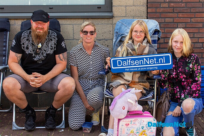 Bord DalfsenNet.nl op braderie Dalfsen (6 augustus deel 1) - Foto: Paul Scholten