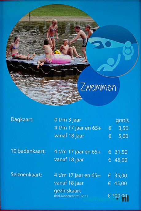 Natuurbad Heidepark Lemelerveld biedt veel waterplezier - Foto: Paul Scholten