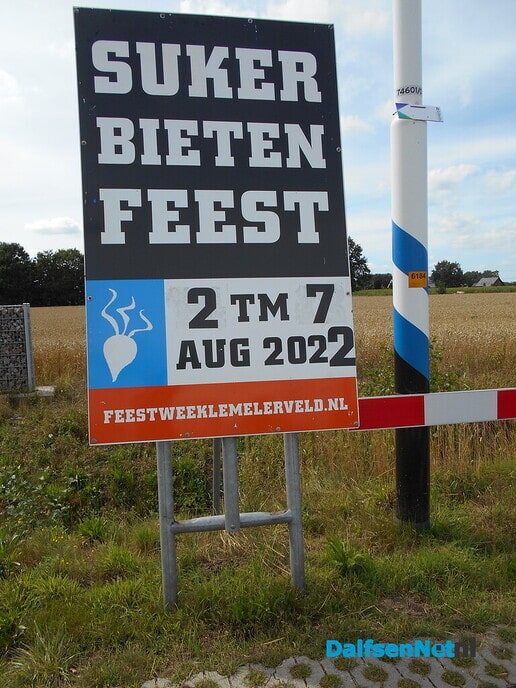 Lemelerveld slaat aan het feesten
