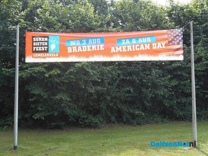 Lemelerveld slaat aan het feesten