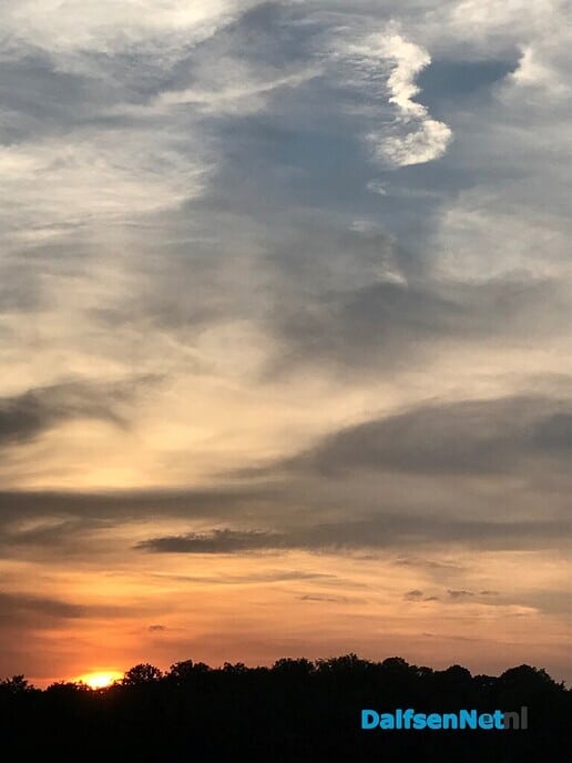 De zon … - Foto: Ingezonden foto