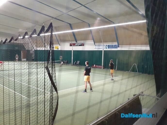 Tennissen in de hal - Foto: Ingezonden foto