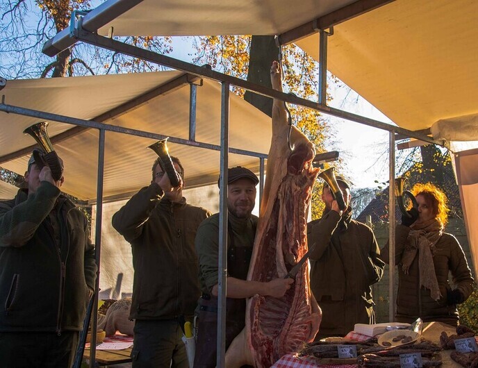 Jacht en slacht: Thema boerenmarkt Vilsteren - Foto: Ingezonden foto