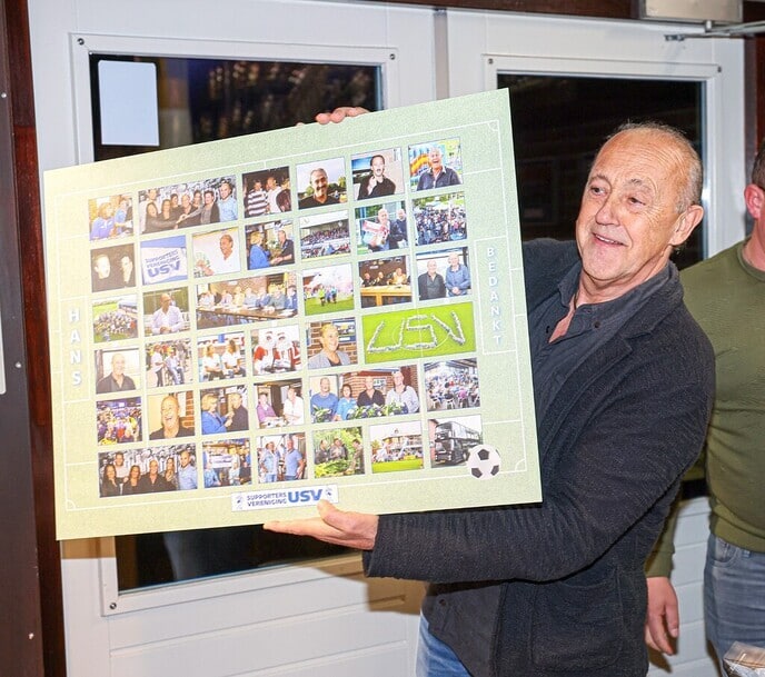 Supporters USV vergaderen - Foto: Ingezonden foto