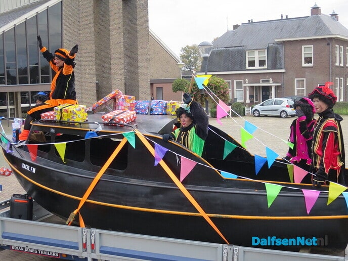 De Pieten waren de weg kwijt naar Hoonhorst - Foto: Wim