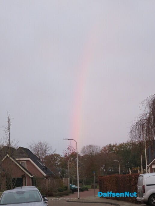 Ochtendrood: brengt water in de sloot - Foto: Wim