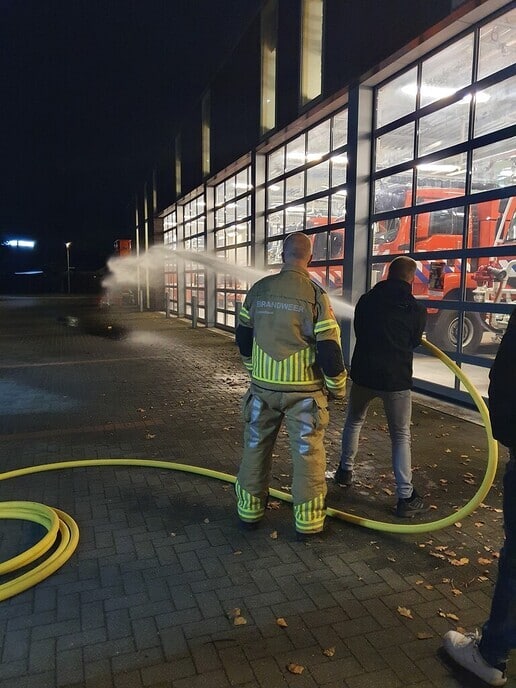 Veel belangstelling voor brandweer vrijwilliger - Foto: Ingezonden foto