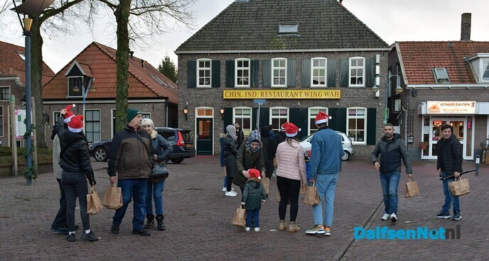 Angels Army zorgt voor vrolijke gezichten tijdens Huifkartocht - Foto: Johan Bokma