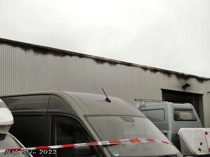 Wat is er aan de hand, er stond een gebouw in de brand: Grote brand aan de Korenstraat. (Update)