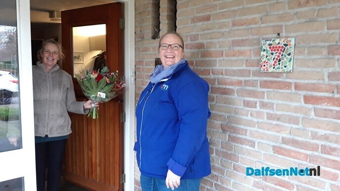 Bloemen voor vrijwilligers! - Foto: Ingezonden foto