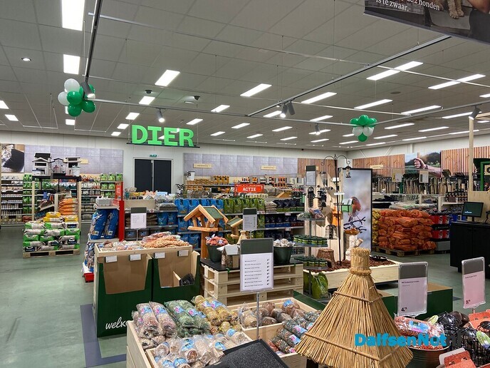 Geheel vernieuwde Welkoop Dalfsen feestelijk geopend - Foto: Ingezonden foto