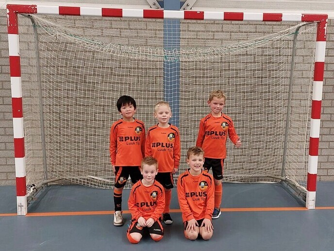 S.V. Nieuwleusen JO7-1 Zaalkampioen - Foto: Ingezonden foto