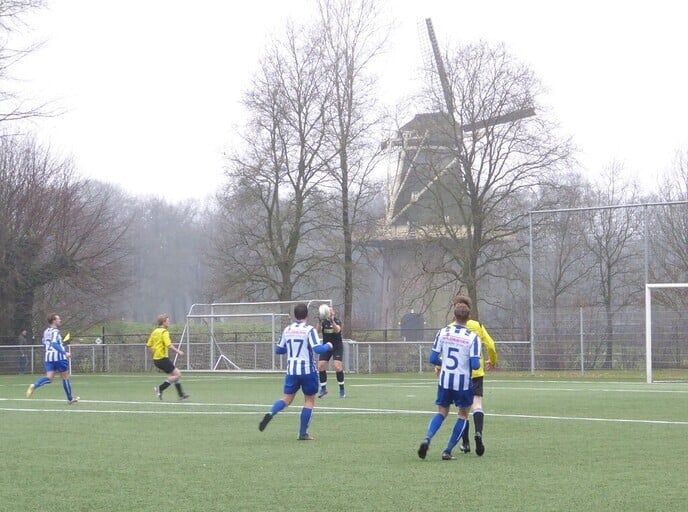 USV vlotjes voorbij Vilsteren - Foto: Ingezonden foto