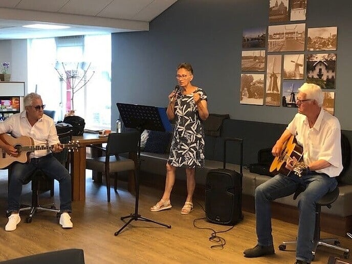Opwarmen en uitblazen op de klanken van live muziek - Foto: Ingezonden foto