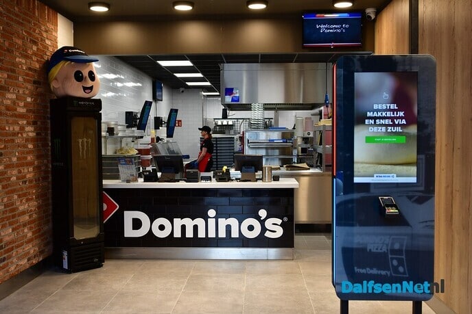 Nieuwe vestiging Domino’s Pizza geopend in Dalfsen - Foto: Johan Bokma